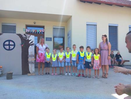 sprejem prvošolcev na PŠ Temenica